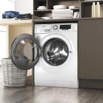 Стиральная машина Hotpoint NSD 6239 S VE RU